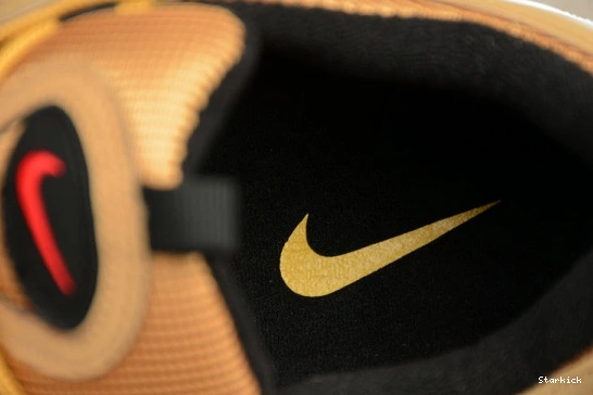 GOLD 884421-700 NIKE AIR QS MAX METALLIC 97 OG 0324